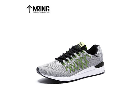 时尚潮流飞织透气素面舒适情侣青年运动鞋